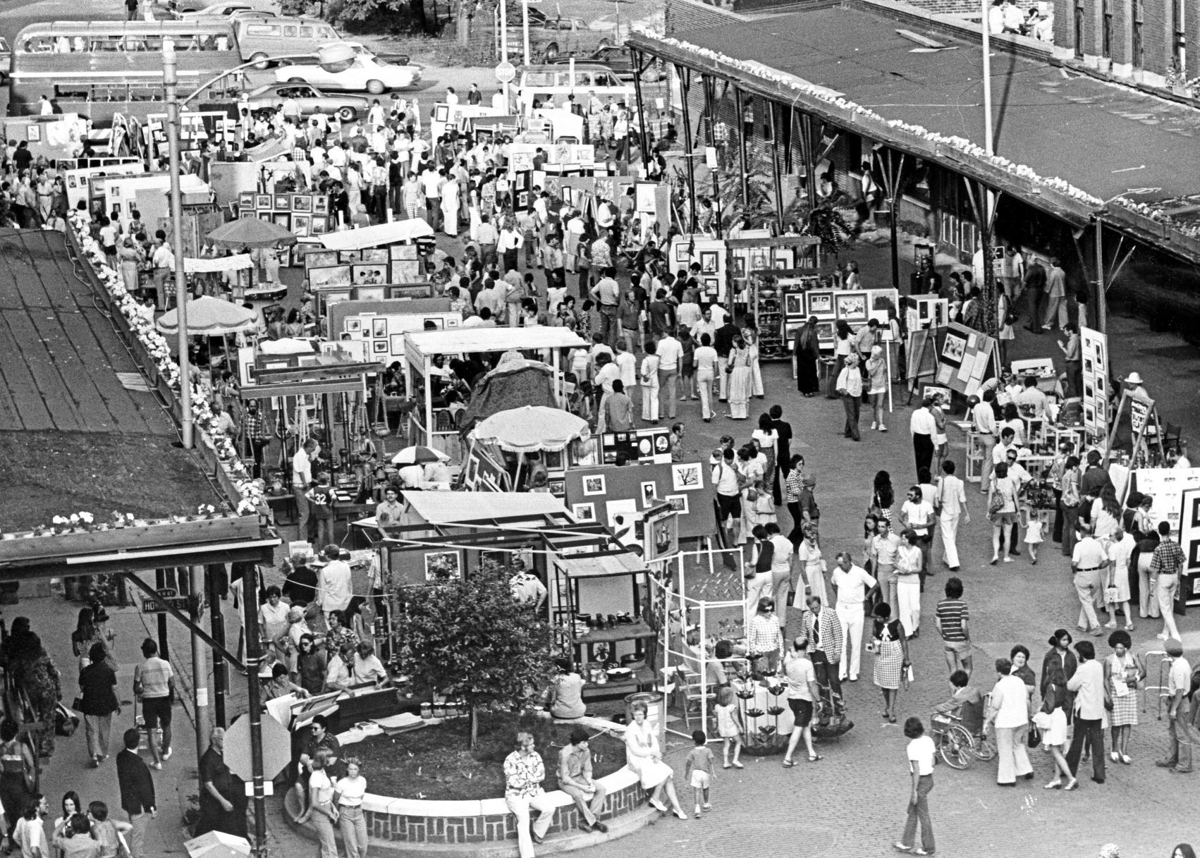 1975